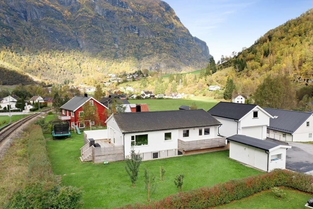 Fint Hus I Flam Villa Aurland Eksteriør billede