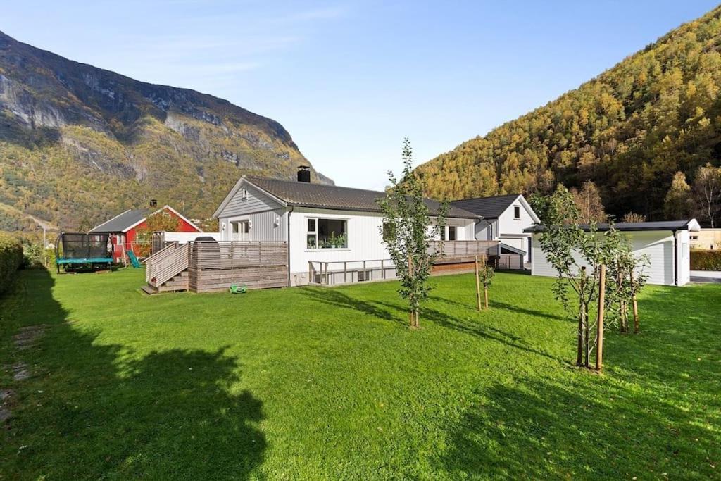 Fint Hus I Flam Villa Aurland Eksteriør billede